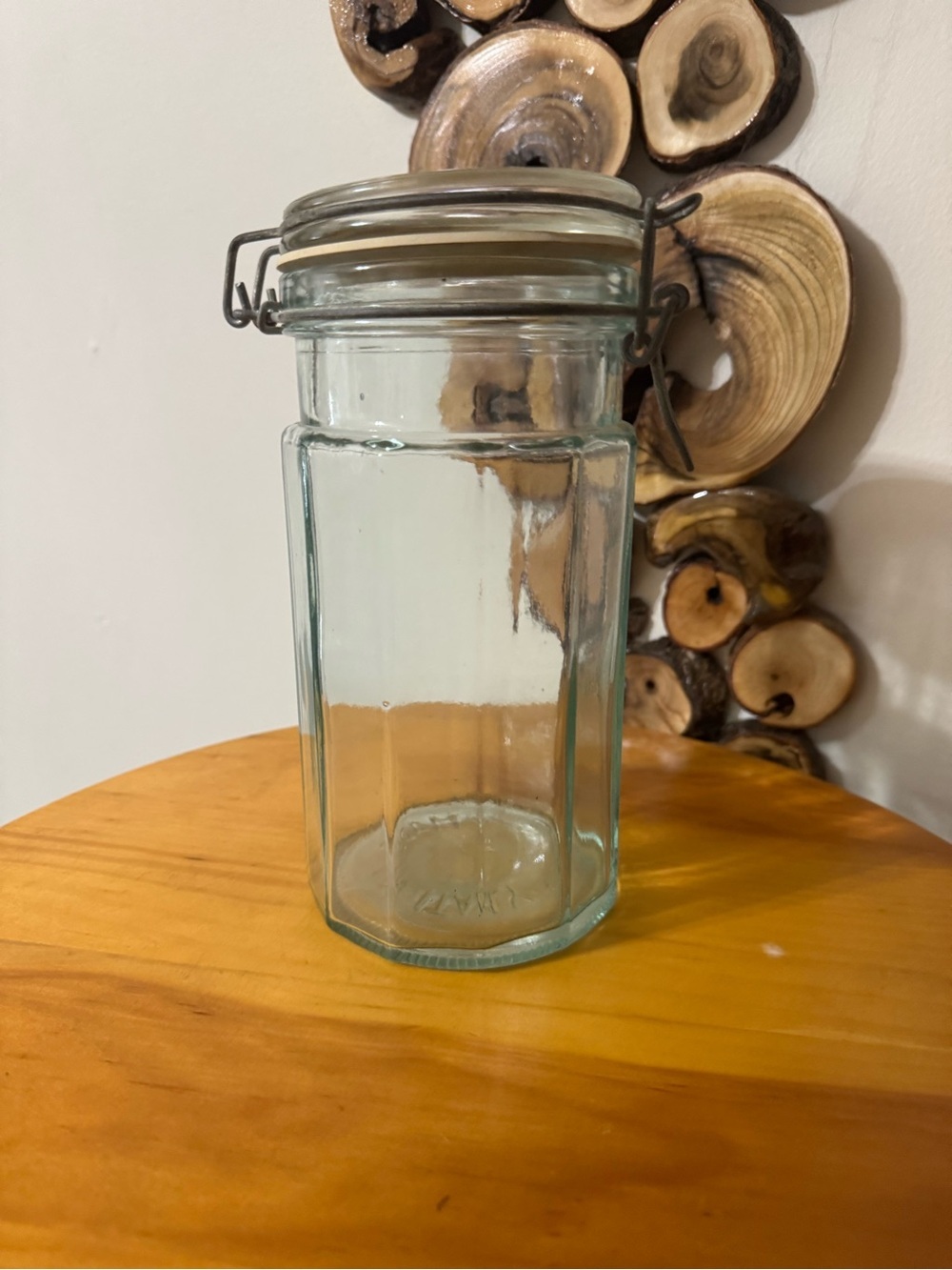 VINTAGE HERMETIC LITER HINGED CONTAINER